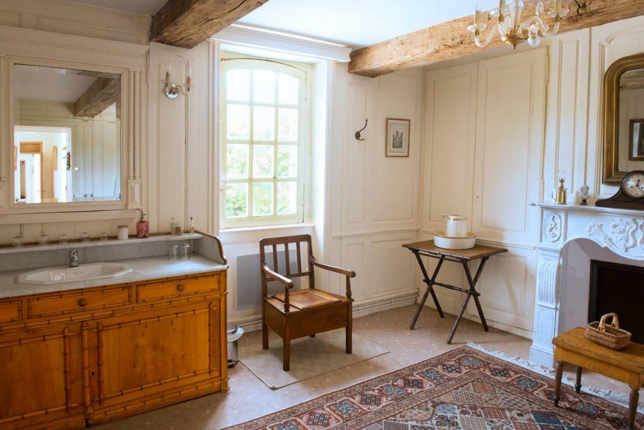 Bed and Breakfast Chateau De Fleury La Foret Igoville Екстер'єр фото